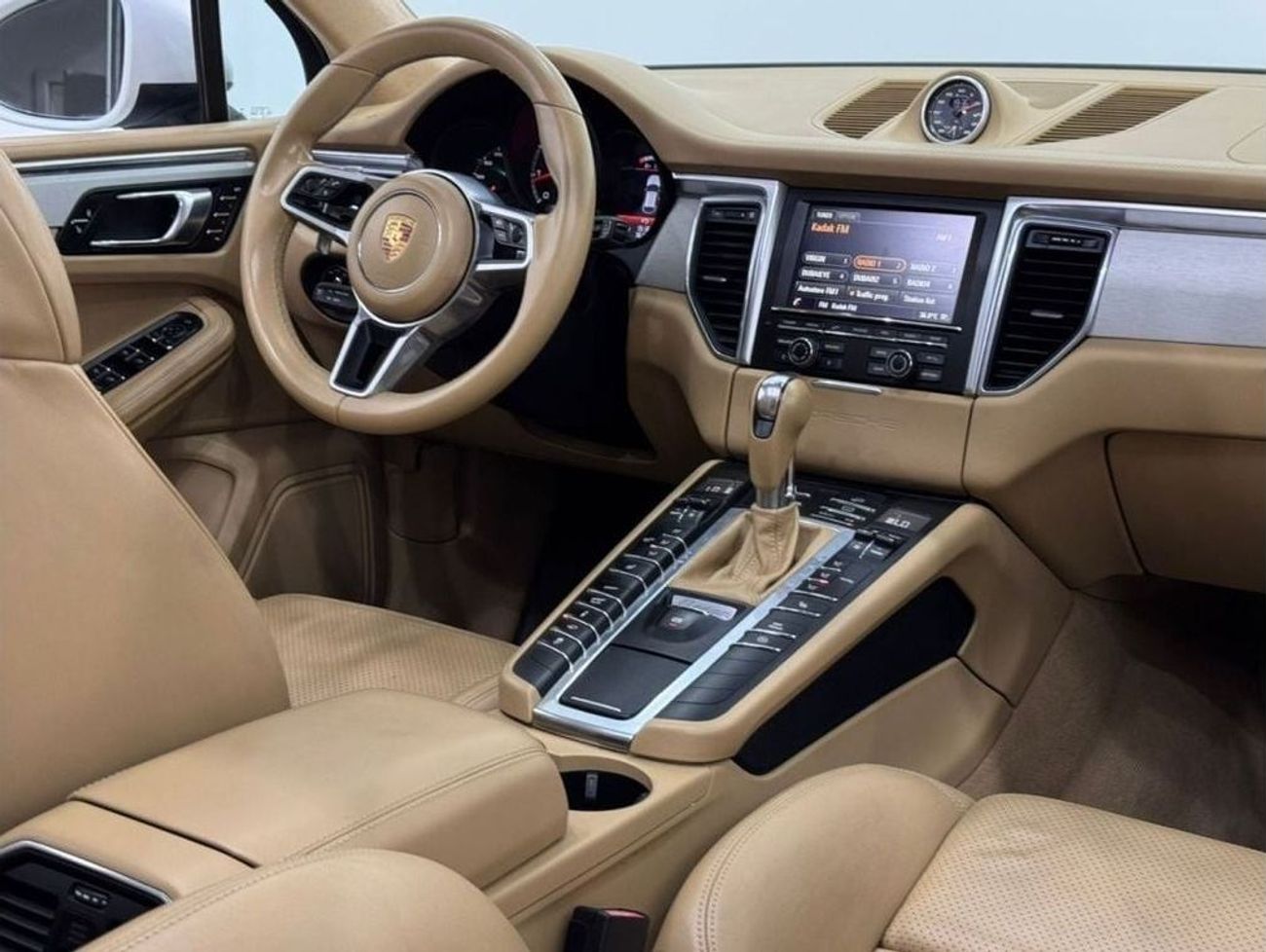 Porsche Macan 2014 Porsche Macan Turbo, Porsche Service History, Excellent Condition, GCC