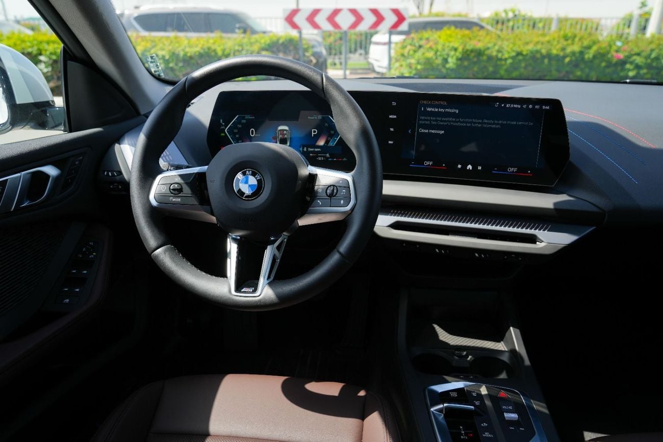 بي أم دبليو 225i 225L 2025!! BRAND NEW CAR!! MENTIONED PRICE IS FOR EXPORT ONLY