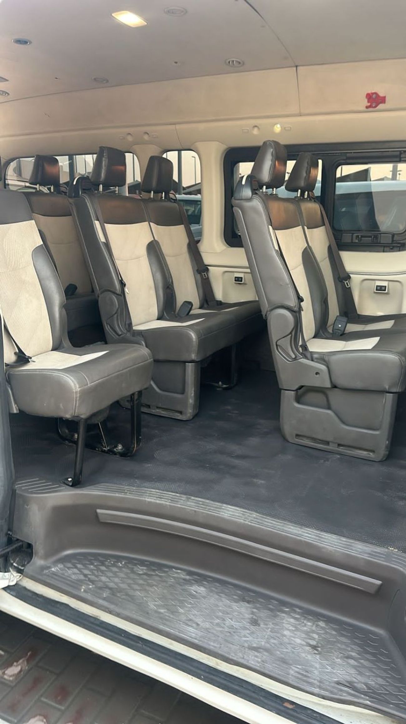 Toyota Hiace TOYOTA HIACE MODEL 2020 DIESEL LEFT HAND DRIVE