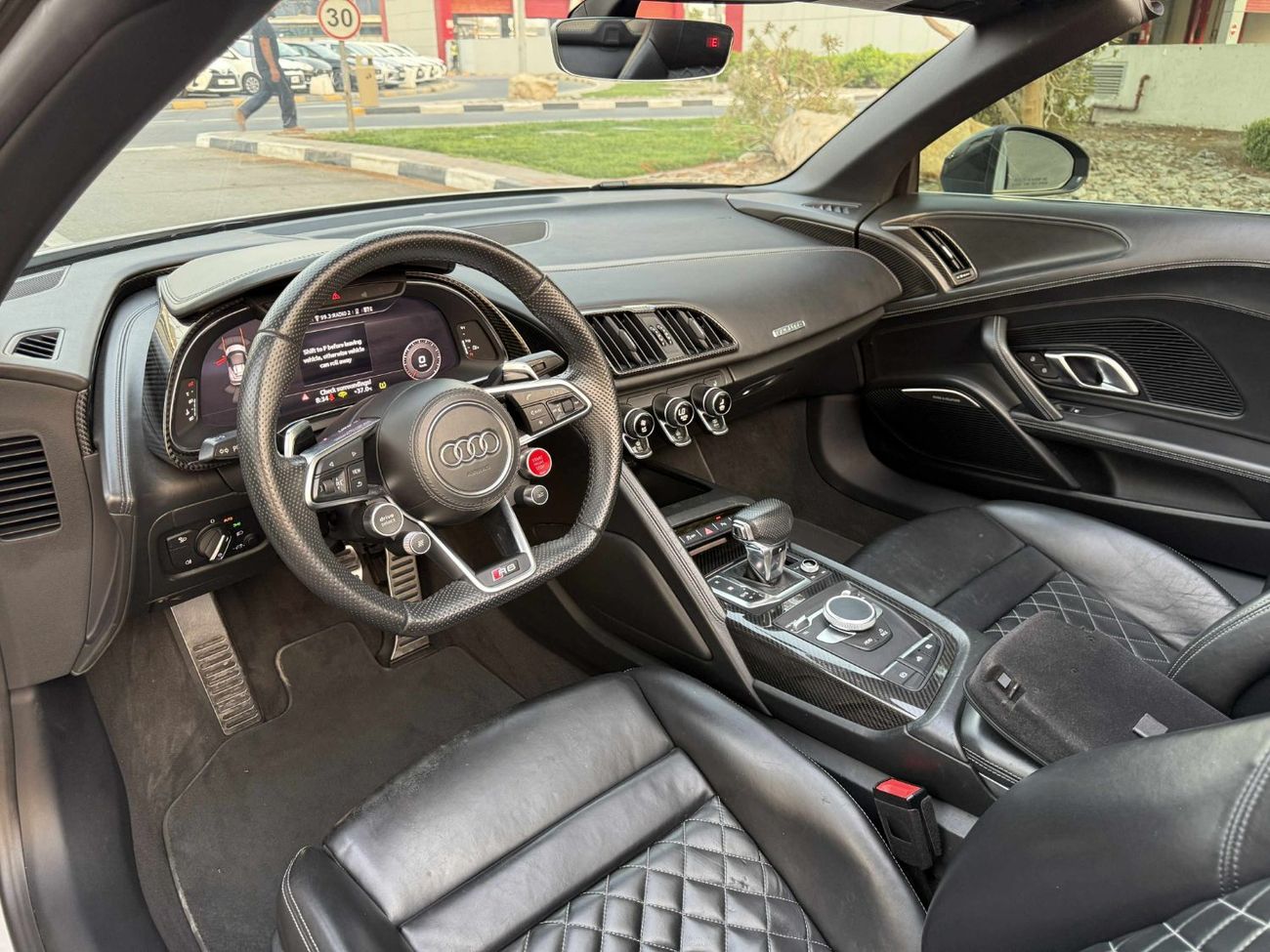 Audi R8 Spyder FSI 5.2L