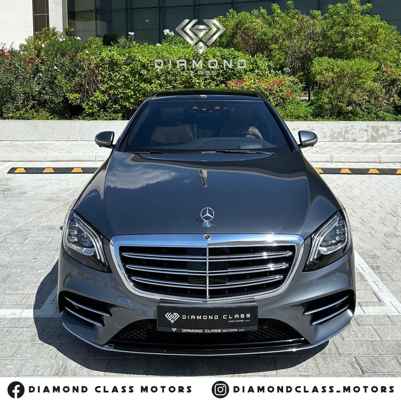 Mercedes-Benz S 560 Exclusive Edition 4.0L Mercedes S560 AMG Full Option Panoramic  GCC  Under Warranty