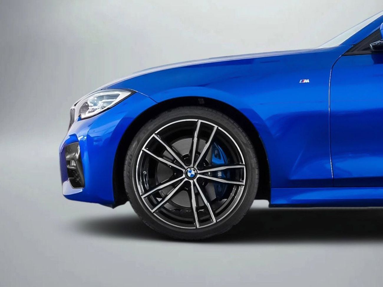 BMW 330i M Sport 2.0L (258 HP) M Sport 2.0L (255 HP)