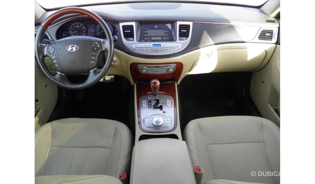 Hyundai Genesis 2014