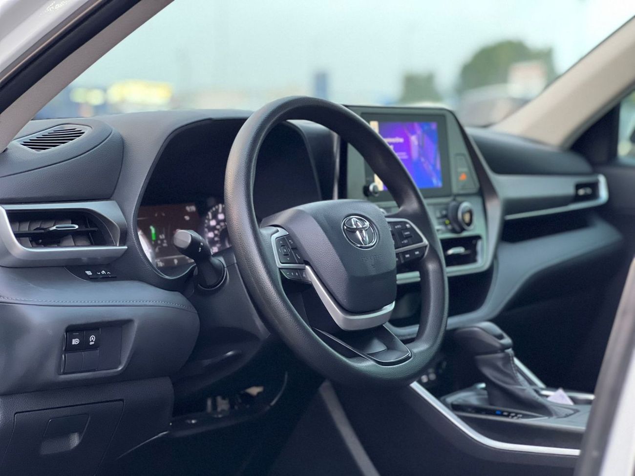 Toyota Highlander 2023 Toyota Highlander LE+  - 2.4L V4 Turbo FWD -  Rear Camera - Leather seat - 7 Seats