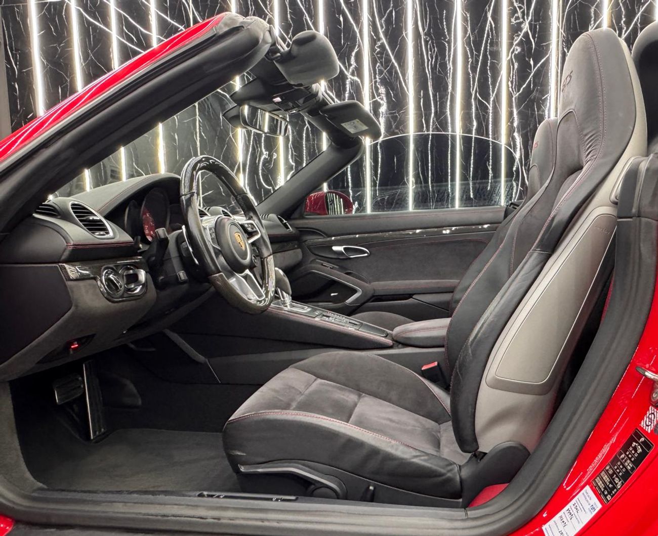 بورش بوكستر 718 GTS 2.5L 2018 Porsche 718 Boxster, Nov 2026 Porsche Warranty, Sport Chrono Package, GCC