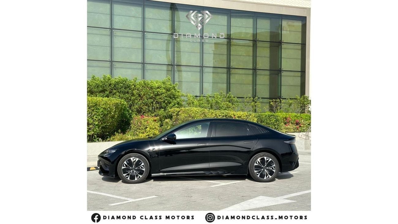 BYD Seal BYD SEAL  Champion Edition  Premium Black Panoramic  550 Range km 2024  Zero Km