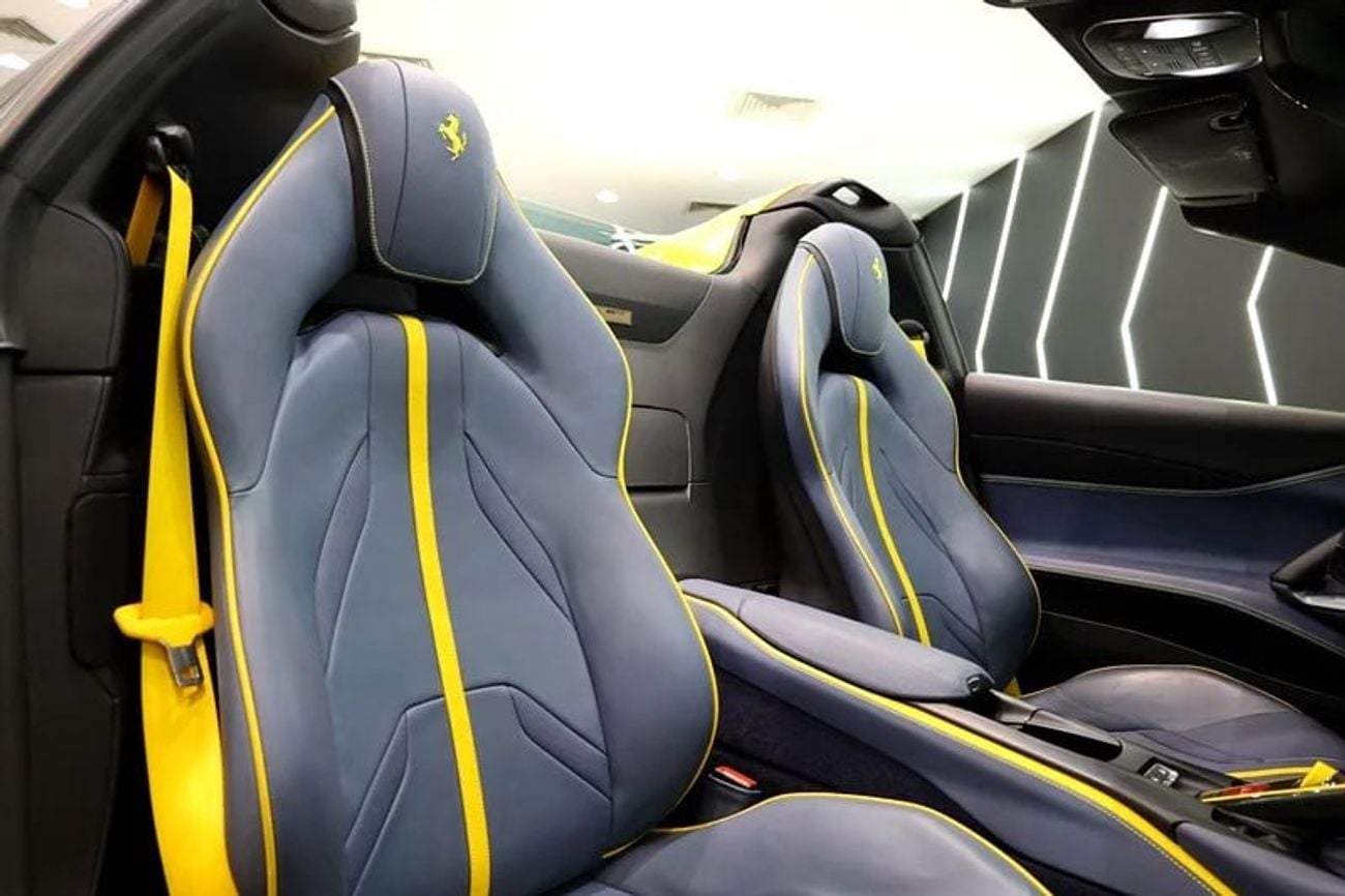 Ferrari 812 2023 Ferrari 812 GTS, Passenger Display, Carbon Interior, Dealer Warranty + Service!!