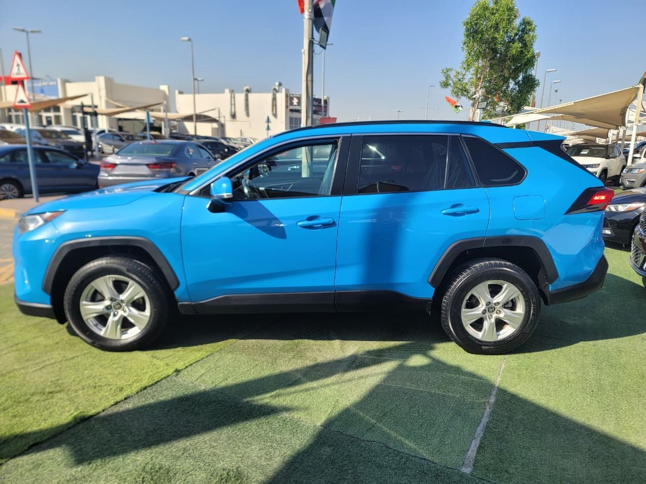 Toyota RAV4 XLE 2.5L