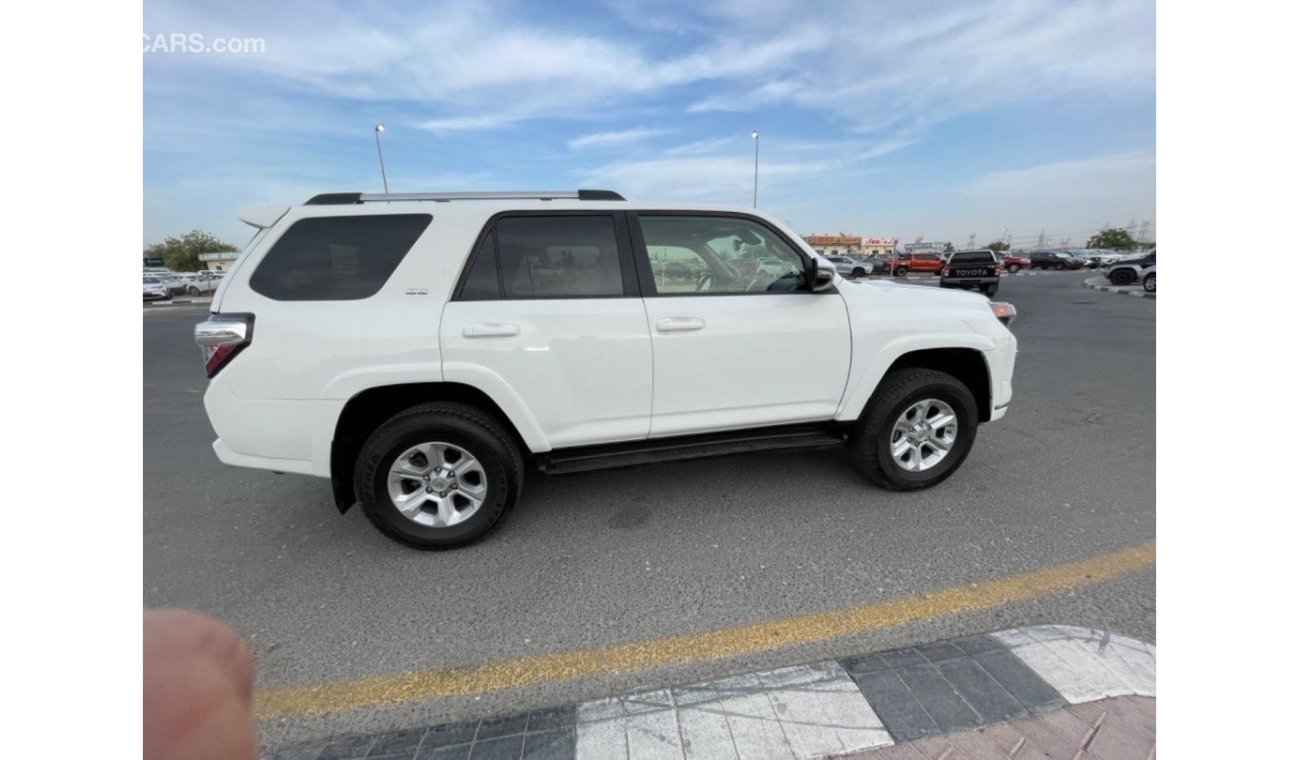 Toyota 4Runner 2020 7 seats push start