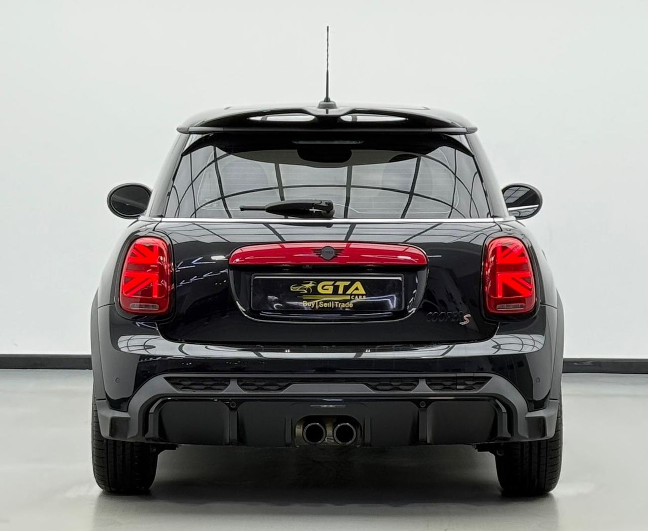 ميني كوبر إس 2023 MINI Cooper S (JCW Kit) ,Agency Warranty ,Full Service History, GCC