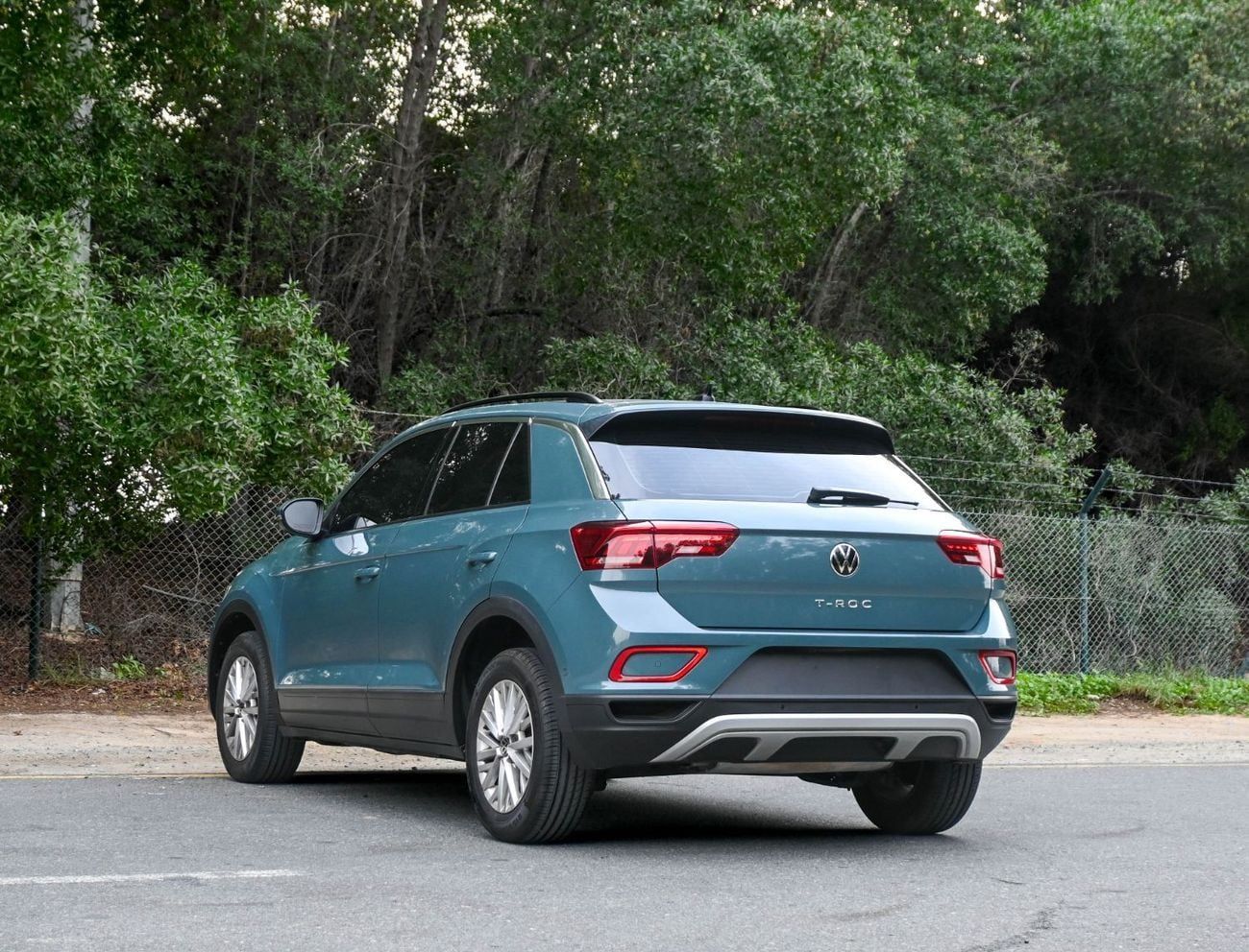 فولكس واجن T ROC Life 1.4L