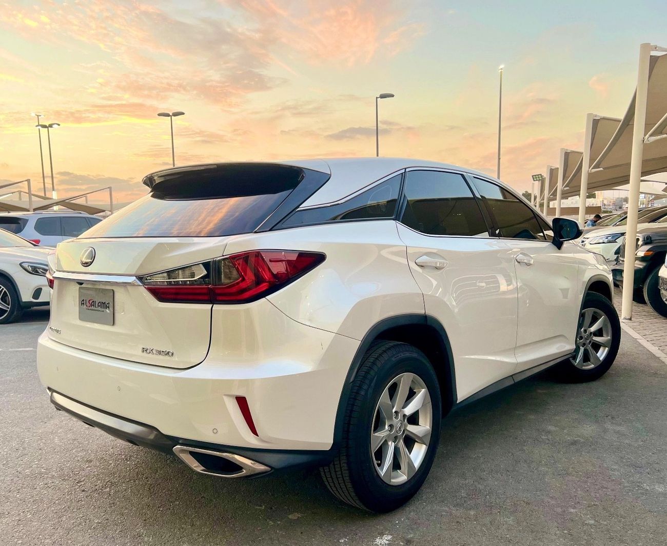 لكزس RX 350 Premier 3.5L (296 HP)