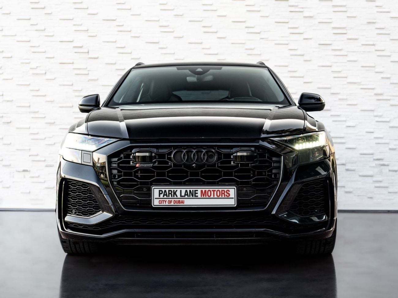Audi RSQ8 STD