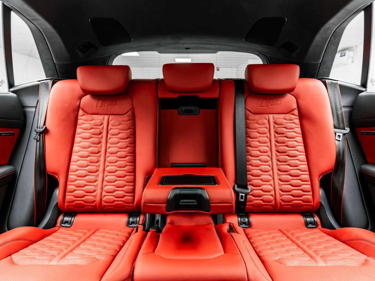 Audi RS Q8 TFSI quattro 4.0L 2023 Audi RSQ8, 2027 Audi Warranty, 2029 Audi Service Contract, Brand New, GCC