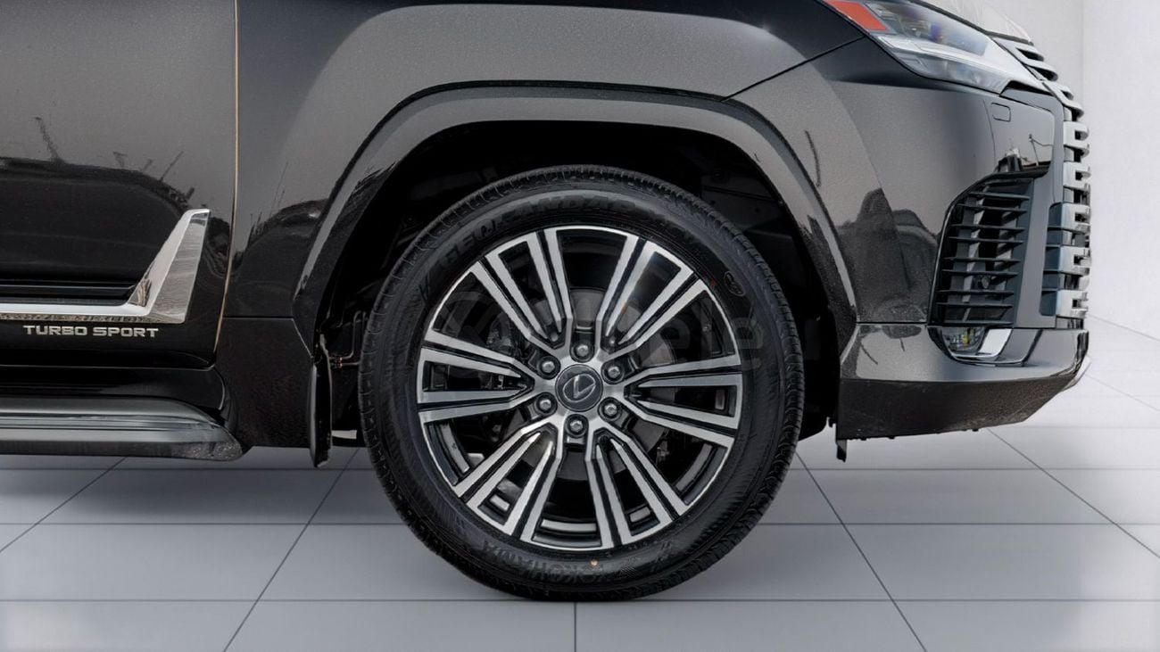 Lexus LX600