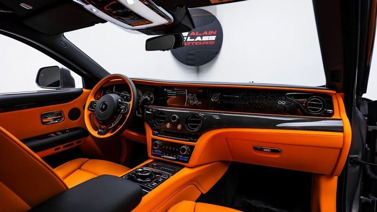 رولز رويس جوست Black Badge 2024 - GCC - Under Warranty and Service Contract