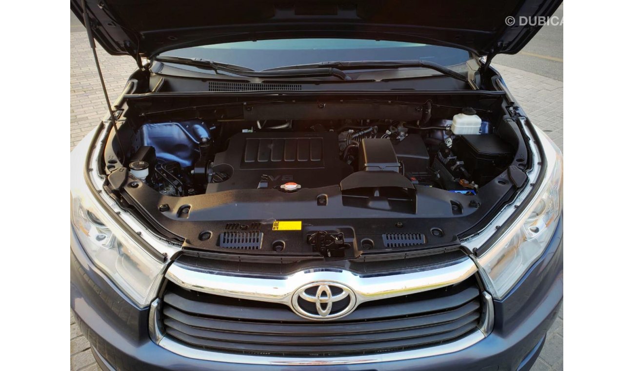 Toyota Highlander FULL OPTION