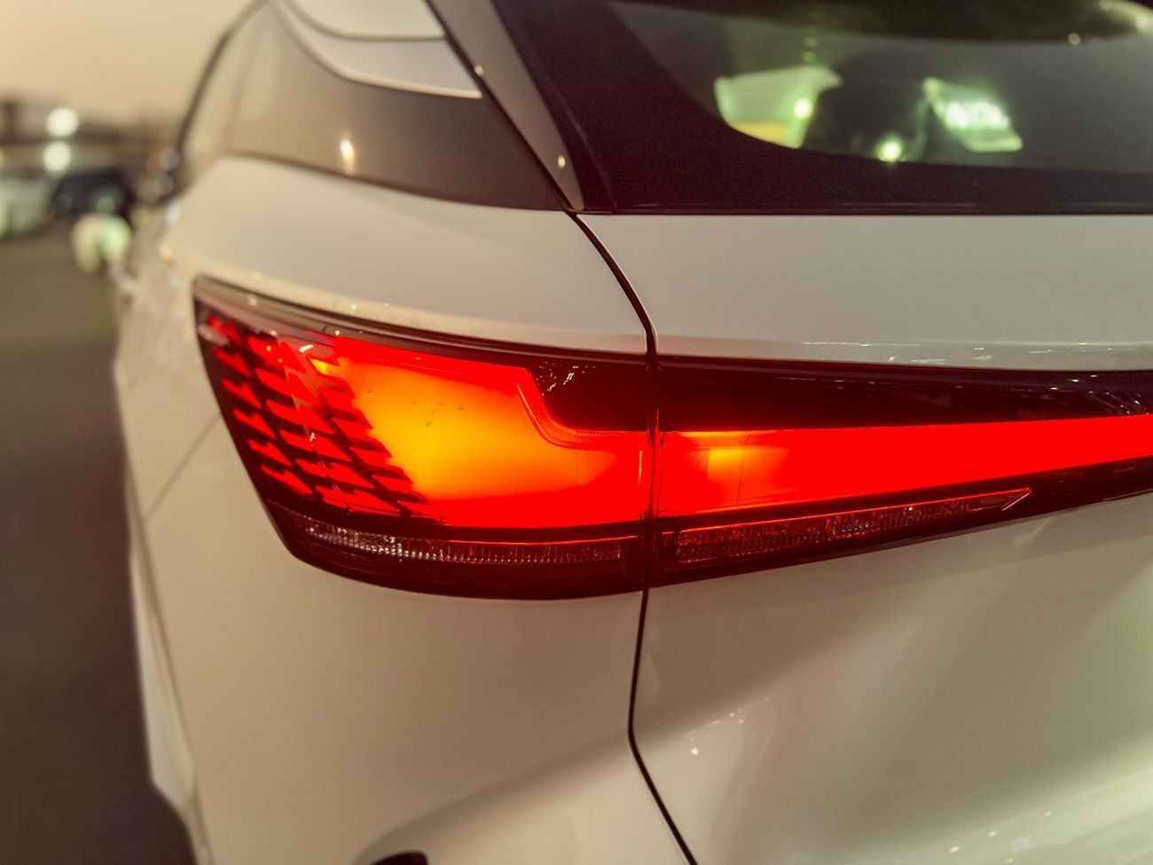 لكزس RX 350 EXPORT ONLY - RX350 2.4L V4