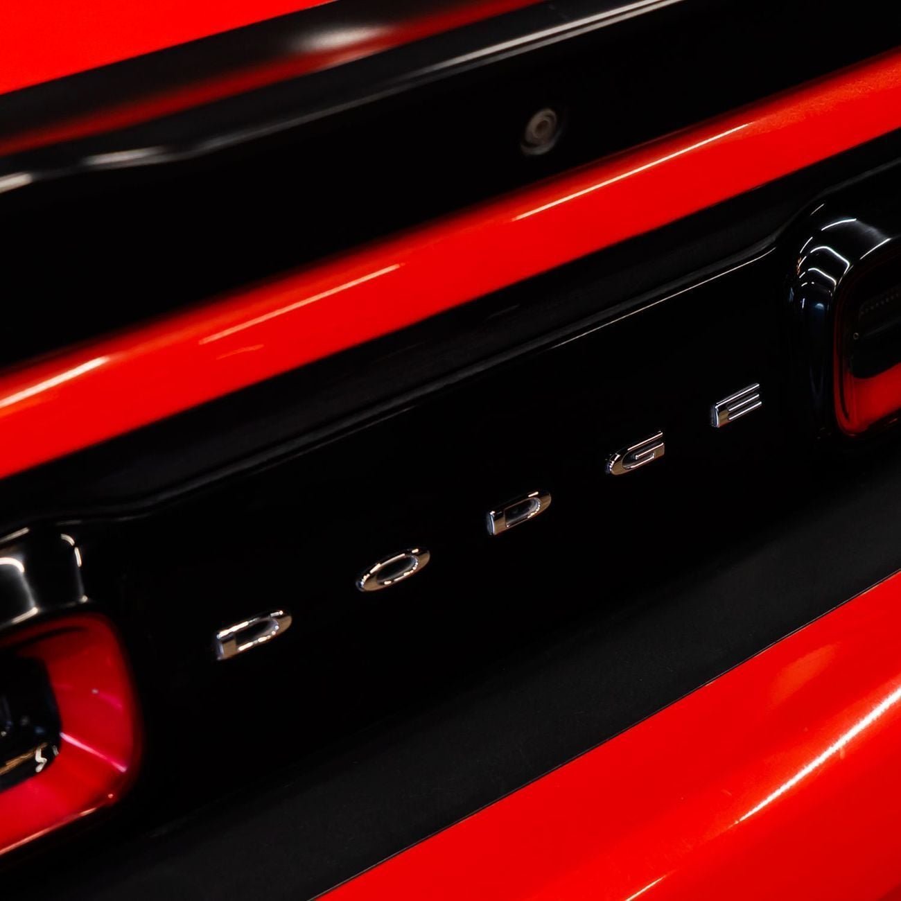 Dodge Challenger R/T 5.7L (370 HP) AED 2,778 pm • 0% Downpayment • Dodge Challenger R/T • 1 Year Warranty