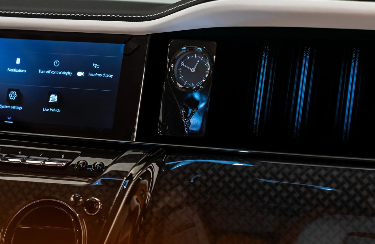 Rolls-Royce Cullinan 6.75L V12 Twin-Turbocharged Engine