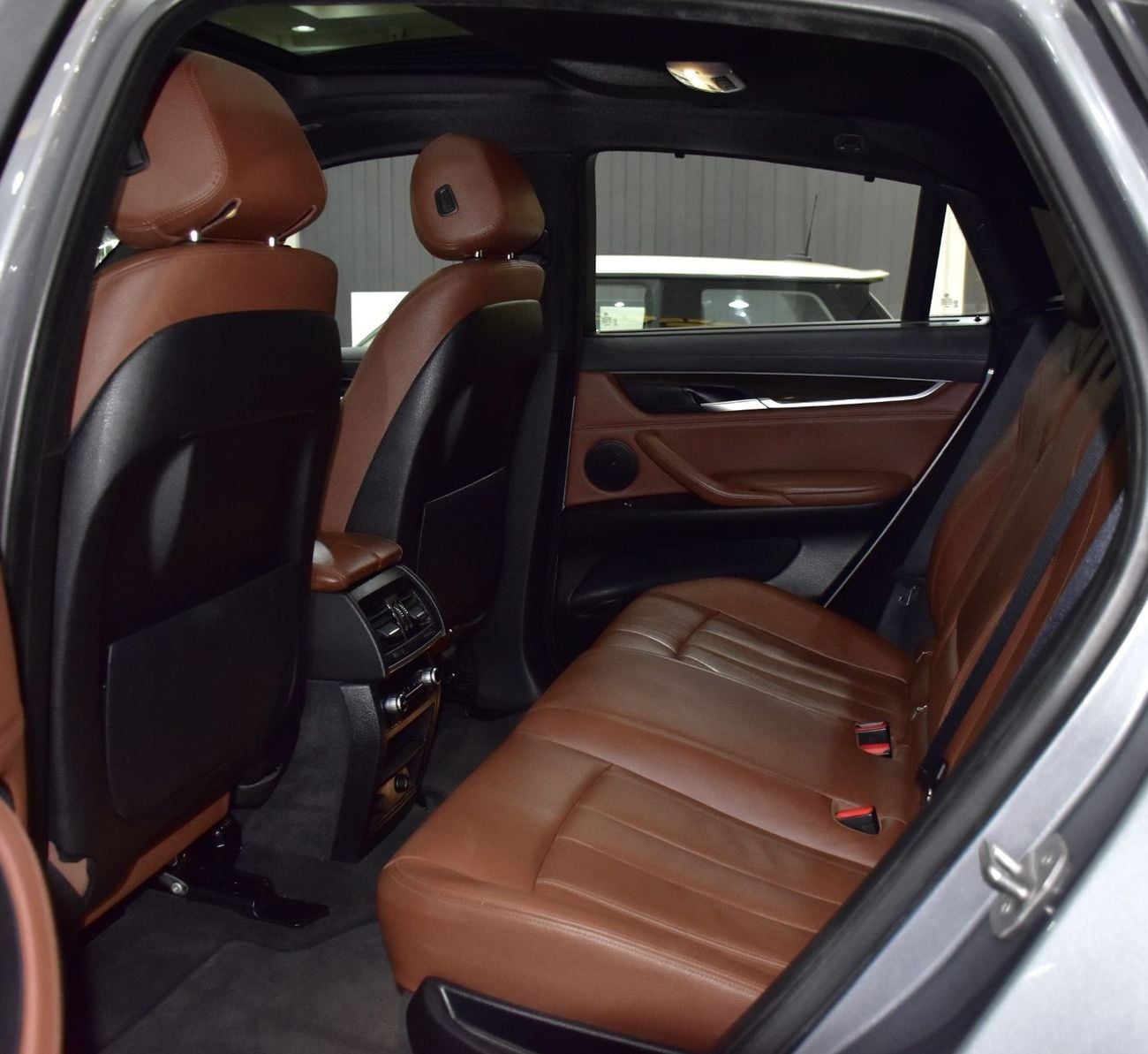 BMW X6 EXCELLENT DEAL for our BMW X6 xDrive35i ( 2015 Model ) in Grey Color GCC Specs