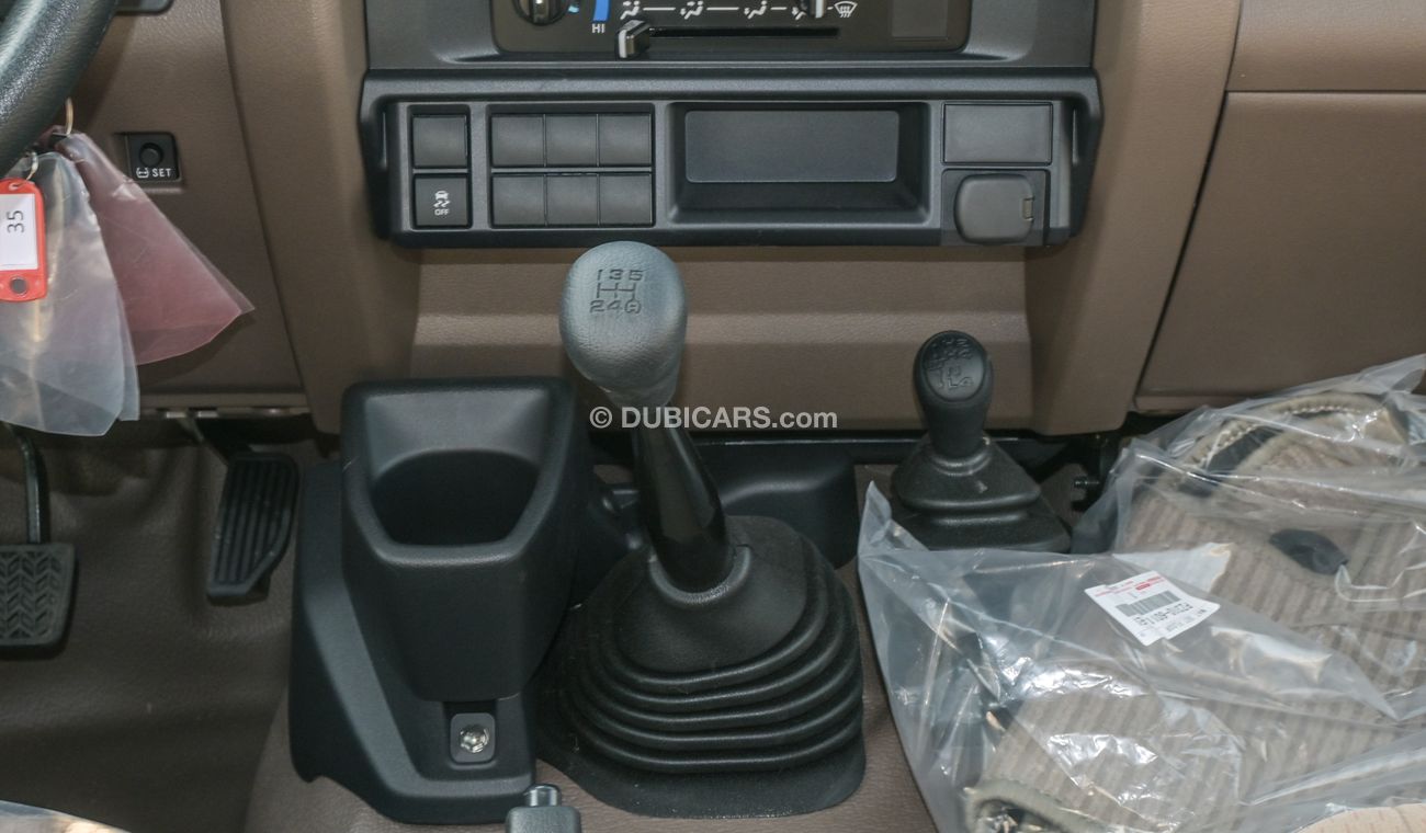 تويوتا لاند كروزر بيك آب LC79 DC 4.5L V8 MT YM 2024