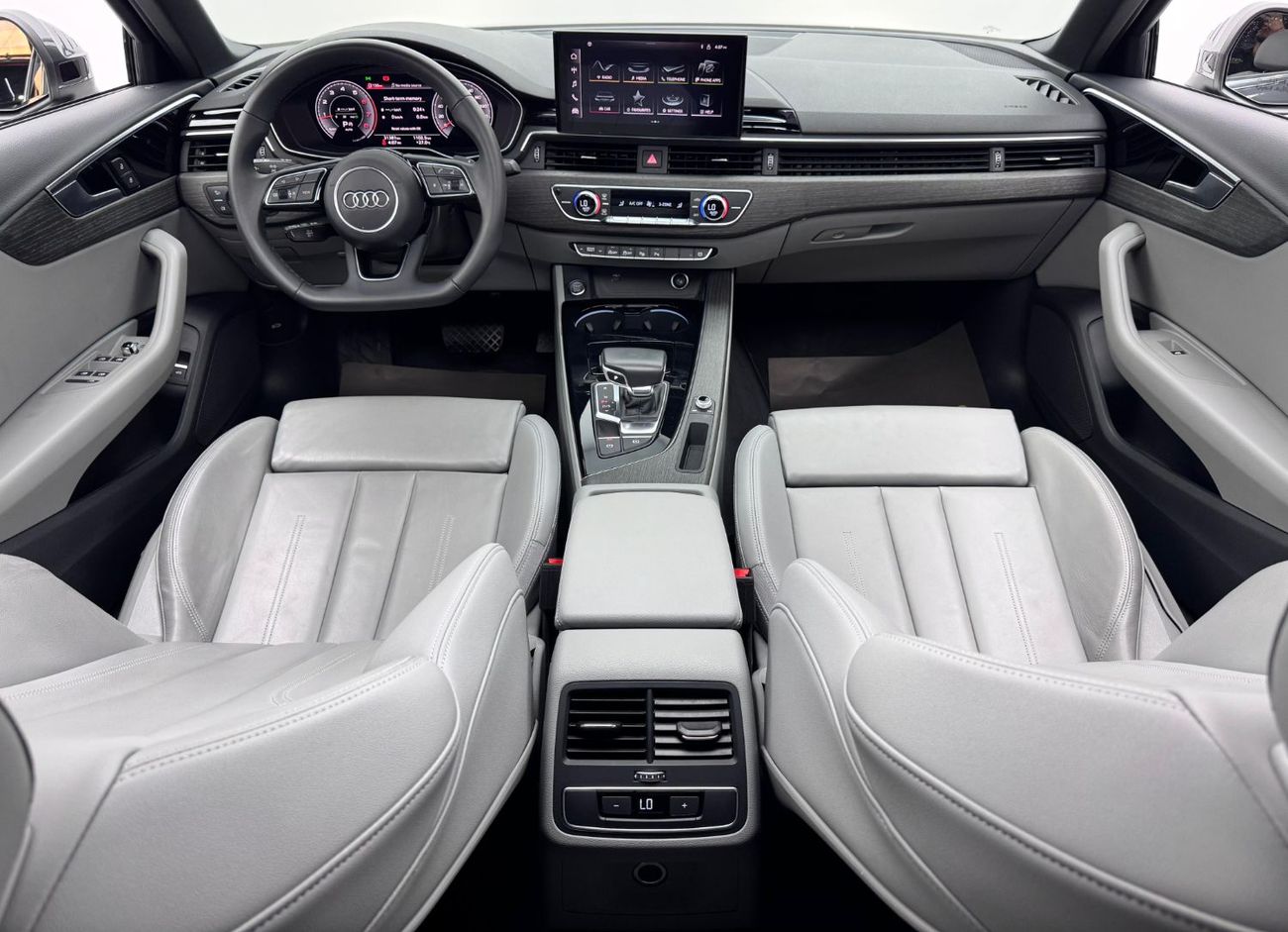 Audi A4 35 TFSI S Line 2.0L 2023 Audi A4 35 TFSI S-line, 2027 Full Audi Warranty + Service Contract, Excelle