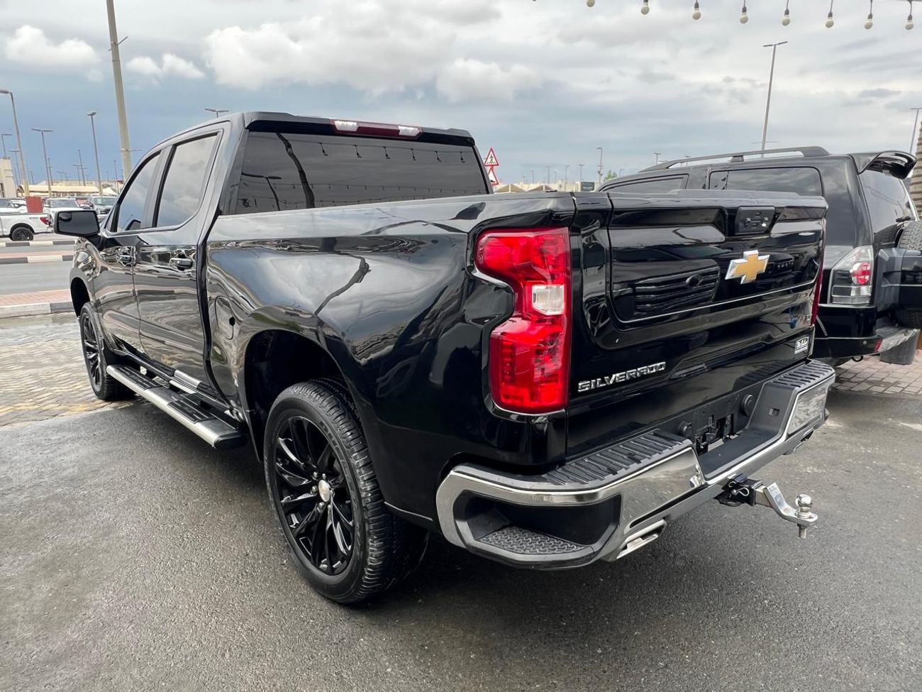 شيفروليه سيلفارادو CHEVROLET SILVERADO LT 2023 ENGINE 5.3L/V8