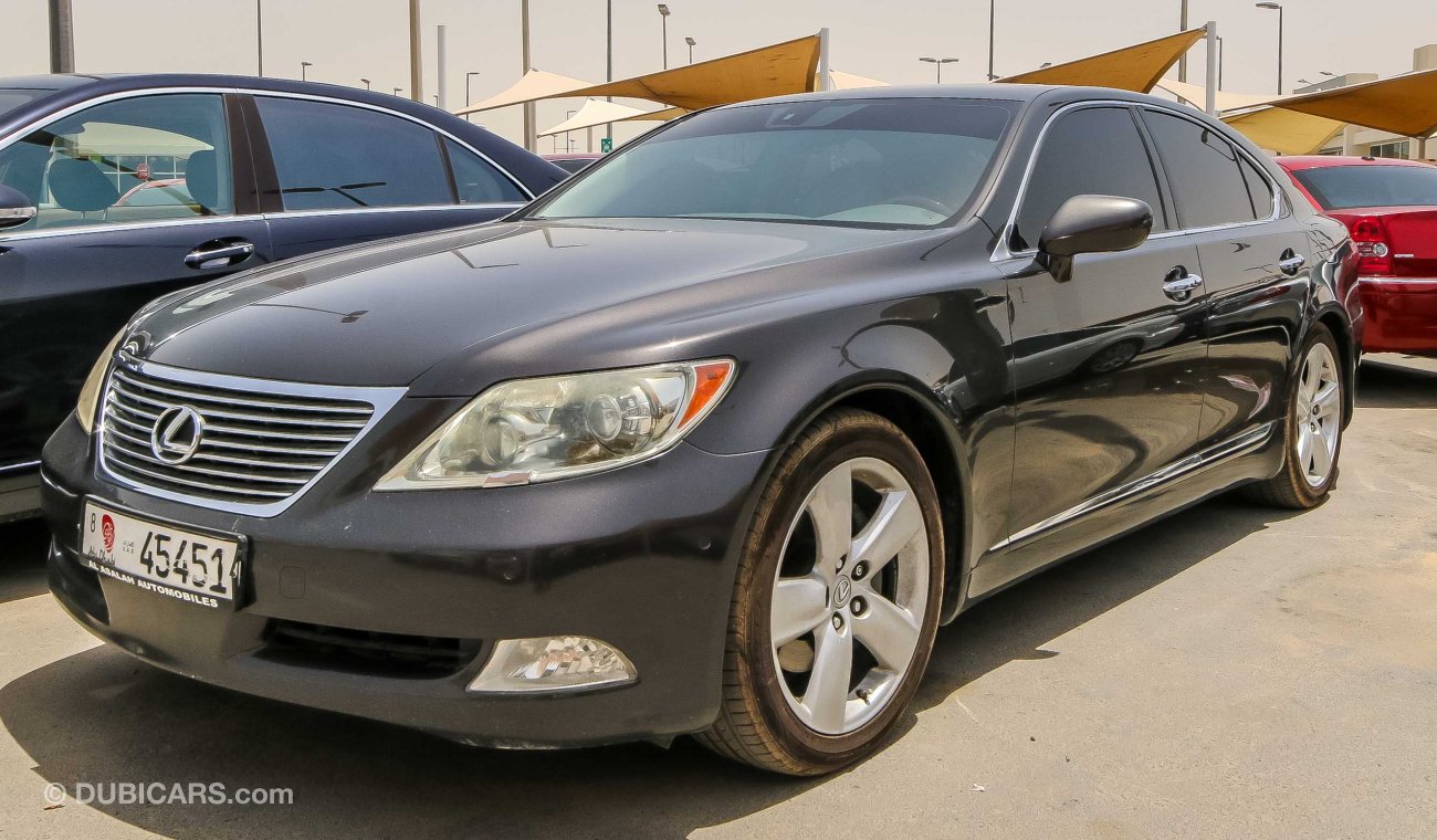 Lexus LS460