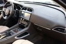 Jaguar F-PACE 25T