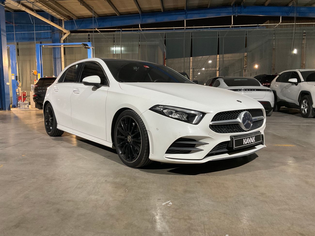 Mercedes-Benz A 250 Premium + | Guaranteed Warranty | 0 Down Payment