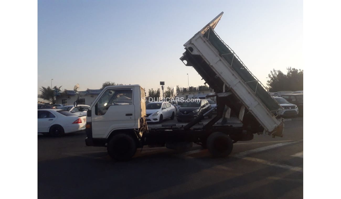 Toyota Dyna TOYOTA DYNA TRUCK RIGHT HAND DRIVE (PM988)