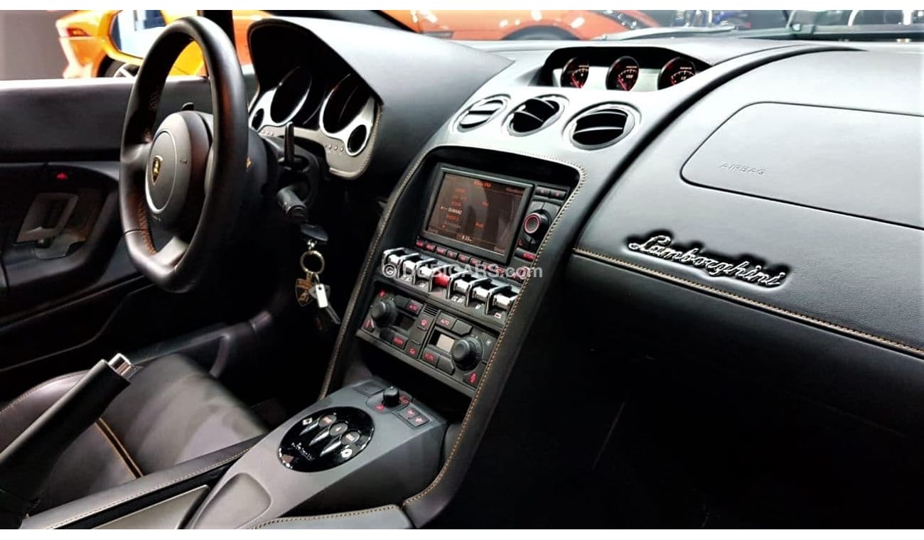 لامبورغيني جاياردو ONE OF 201 CAR AROUND THE WORLD THE SPECIAL EDITION OF THE GALLARDO LP-560-4 BICOLORE SERIE SPECIALE