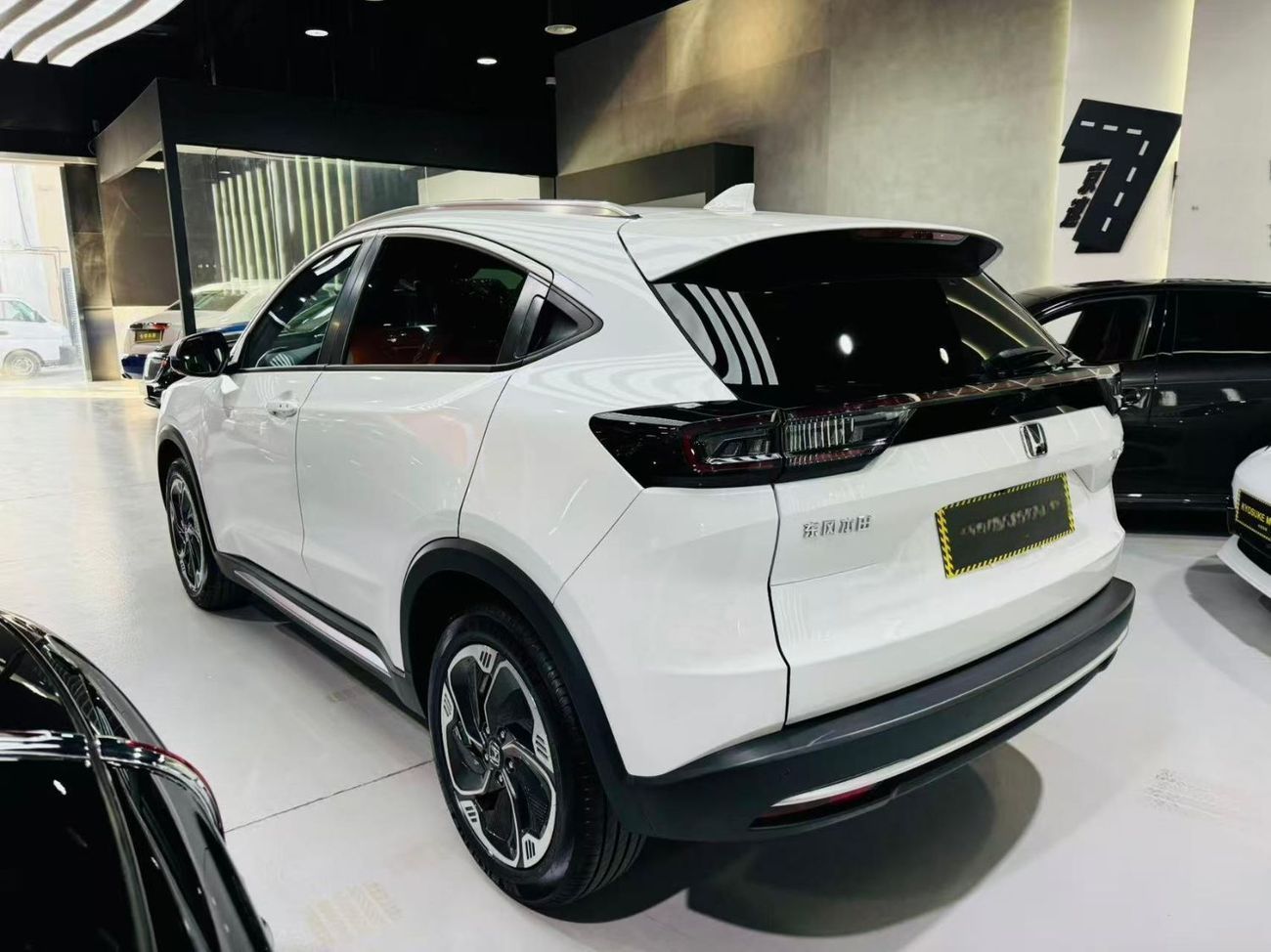 هوندا MNV 2023 model Shangyi Edition