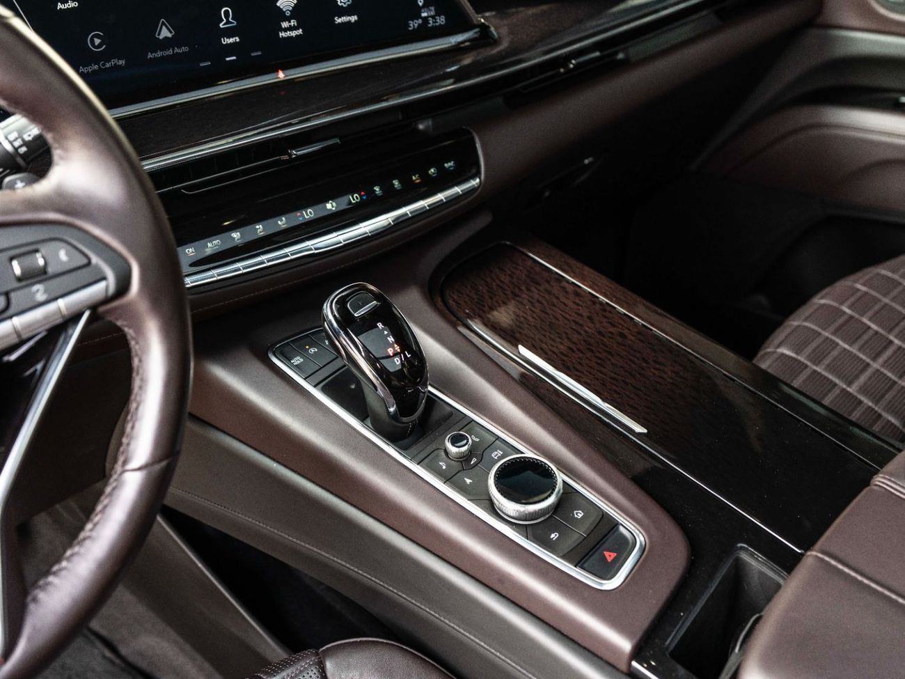 كاديلاك إسكالاد Sport Platinum 6.2L 4WD