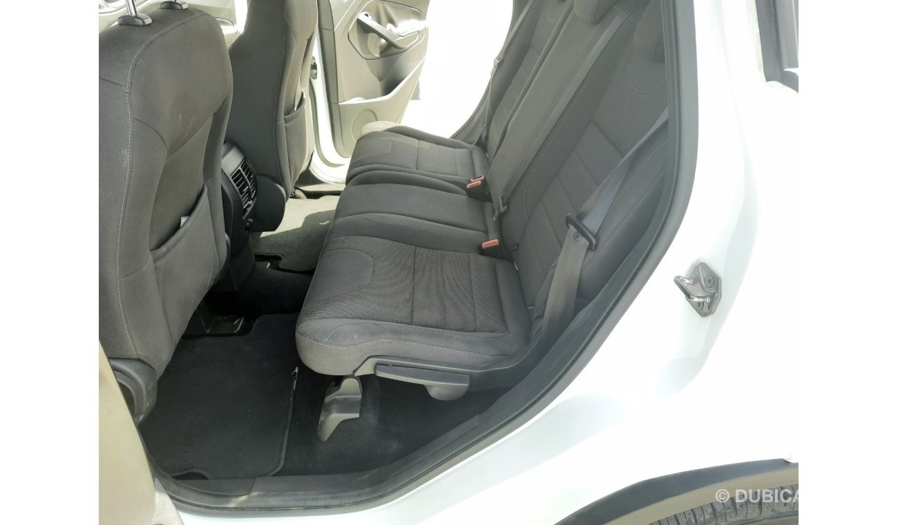 Ford Escape Ford Escape 2015 gcc full automatic for sale