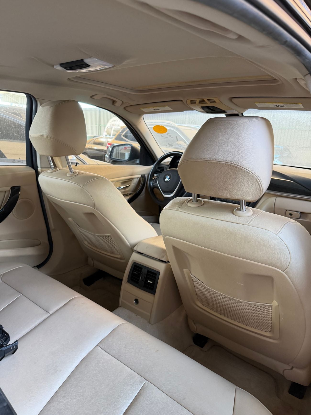 بي أم دبليو 328i