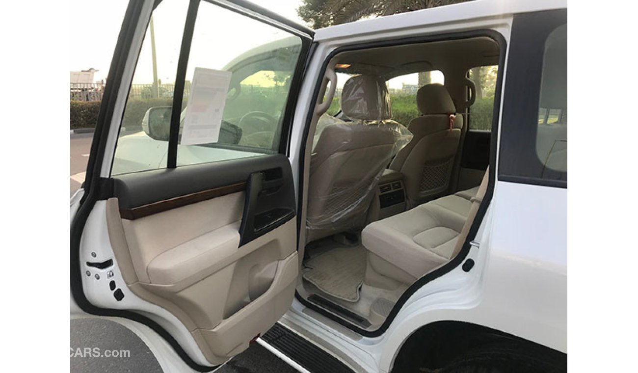 Toyota Land Cruiser 4.0L PETROL, EXR