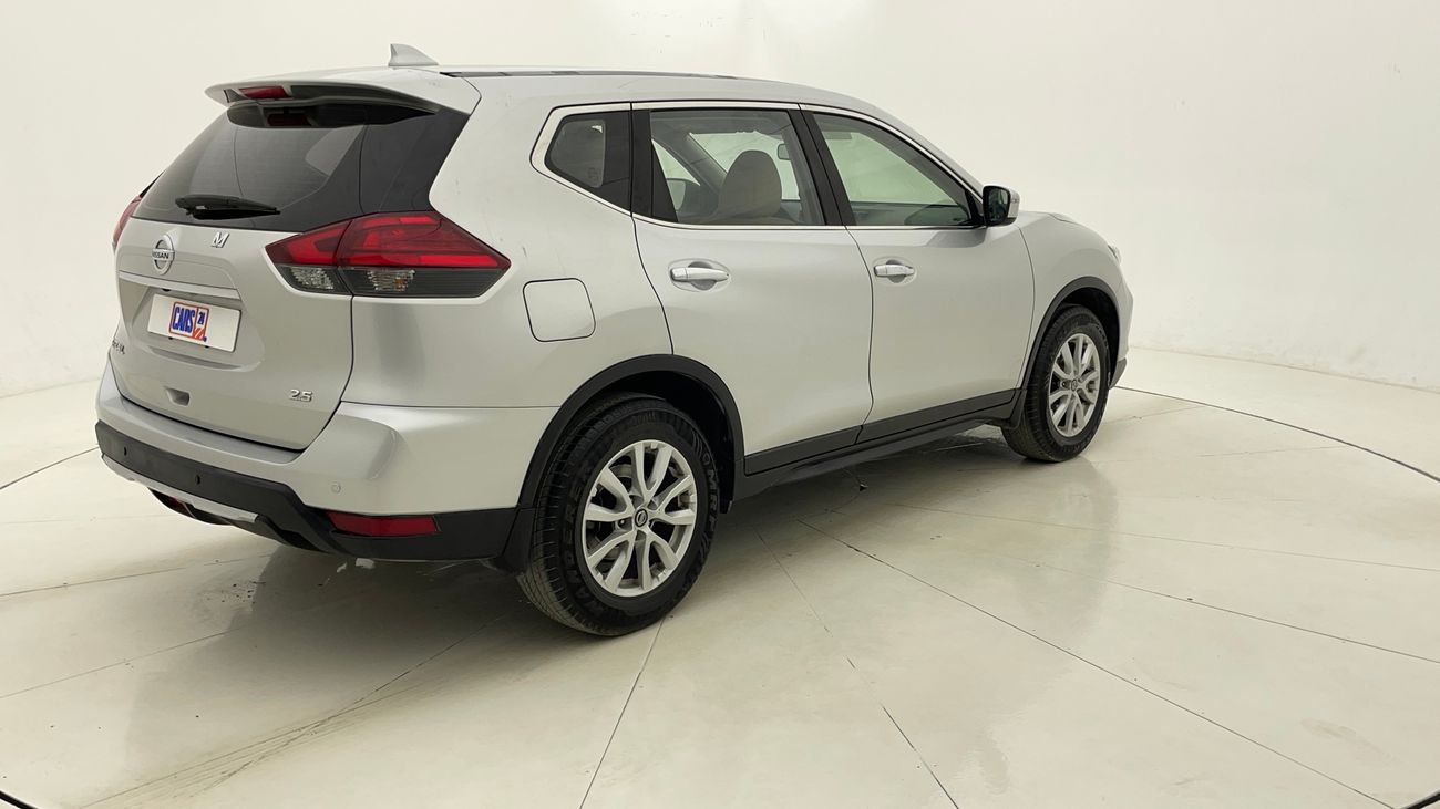 نيسان إكس تريل S 2.5 | بدون دفعة مقدمة | اختبار القيادة في المنزل