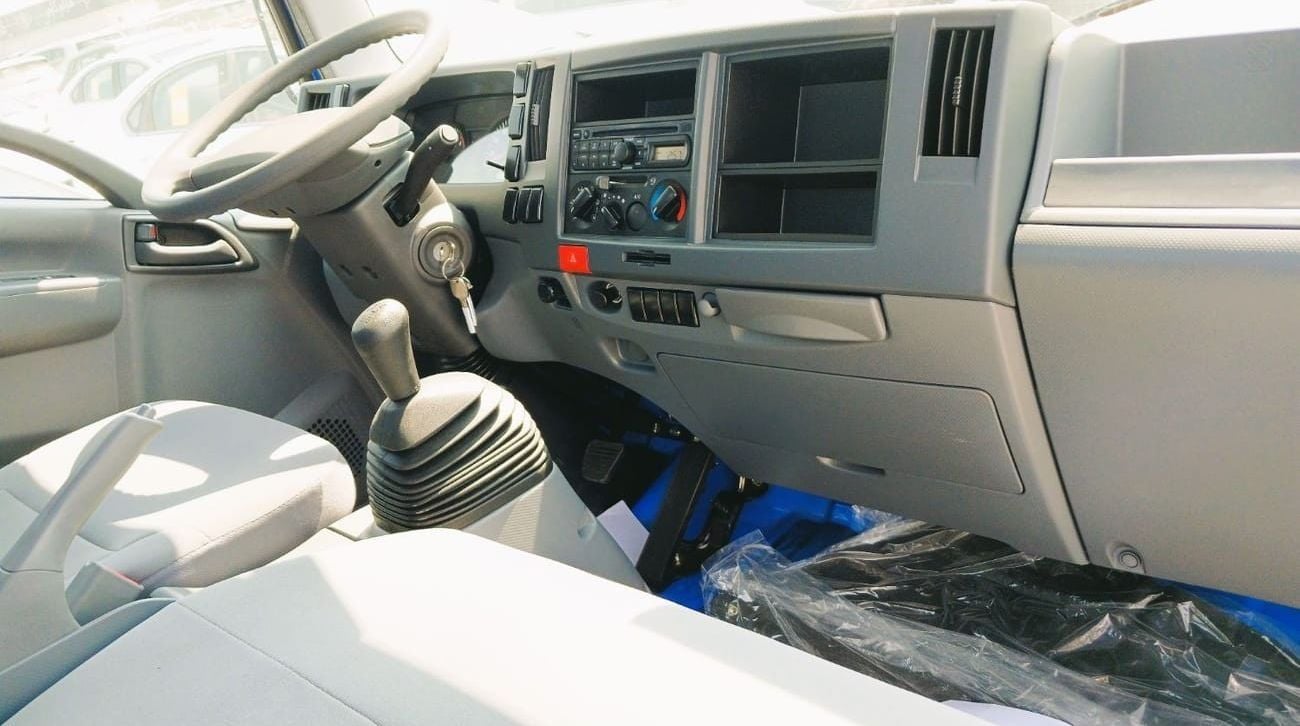 إيسوزو NMR Isuzu NMR 4x2 Chassis 3 TON 2025YM