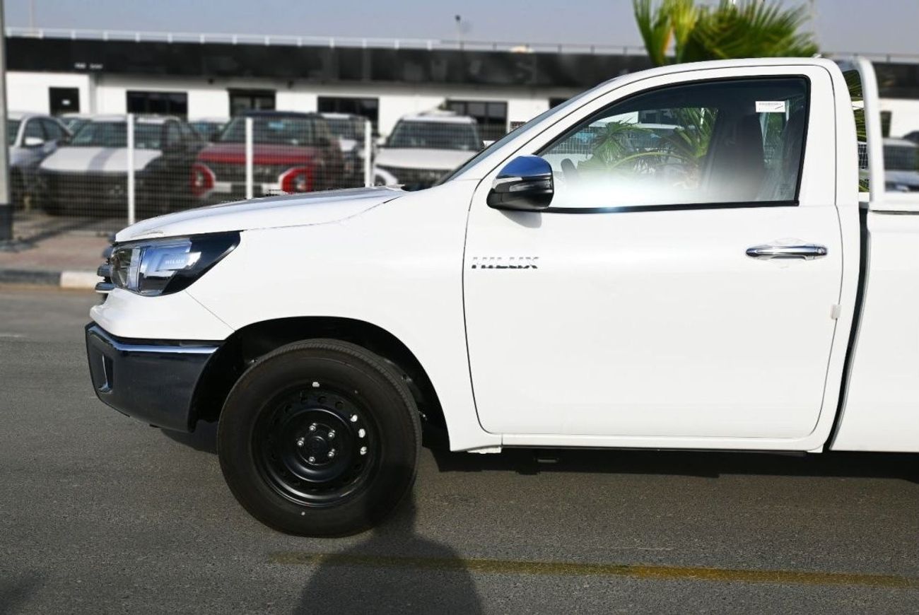 تويوتا هيلوكس تويوتا هايلكس 2024 2.4L 4x2 ديزل