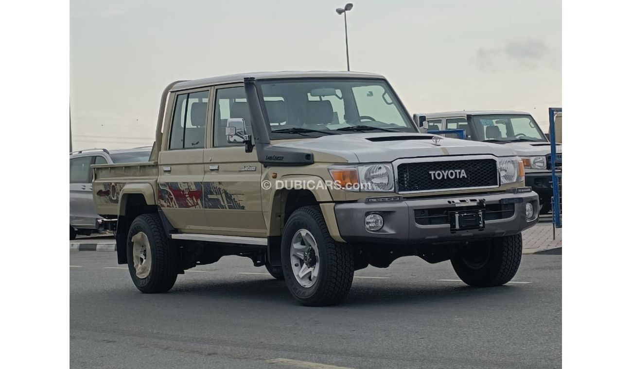 Toyota Land Cruiser Pick Up 4.5L Diesel, FULL OPTION / M/T / Double Cab / Diff Lock / Wooden Interior (CODE # 47711)