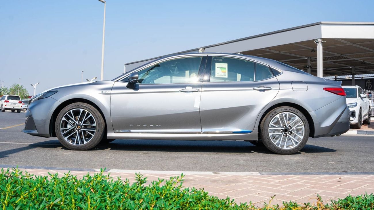 تويوتا كامري 2025 Toyota Camry Lumiere 2.5L HEV Full option - GCC