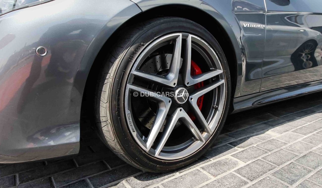 مرسيدس بنز E 63 AMG S