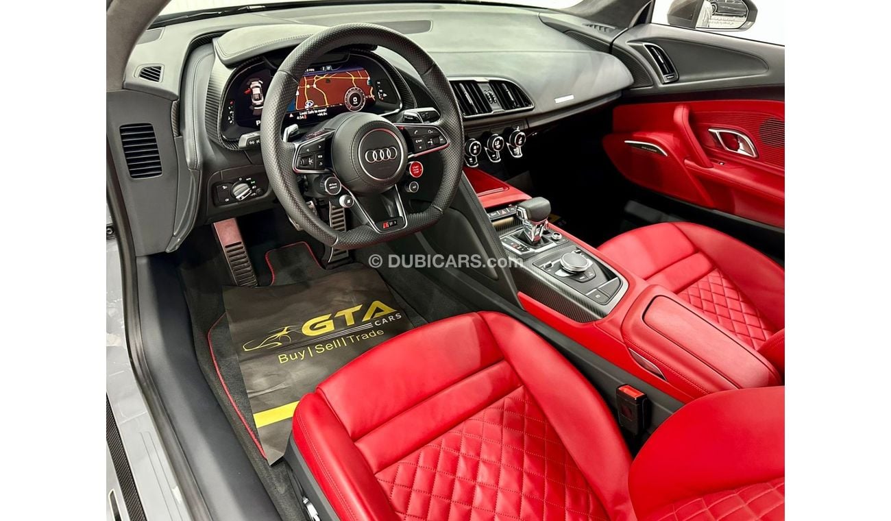 Audi R8 2018 Audi R8 V10 Plus Quattro, 06/2024 Audi Warranty