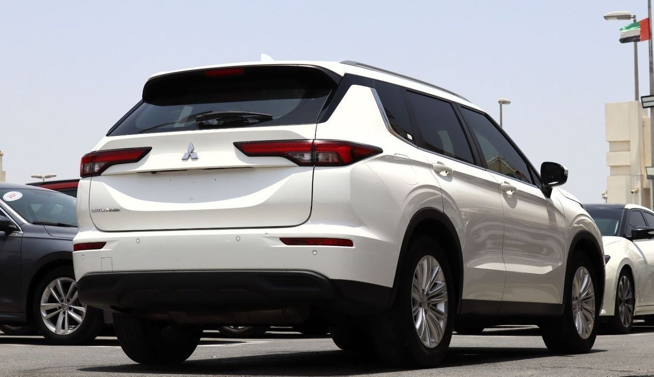 Mitsubishi Outlander GLX MIDLINE GLX