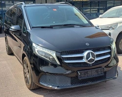 مرسيدس بنز V 250 USED MERCEDES BENZ V 250 COLOR BLACK MODEL YEAR 2020