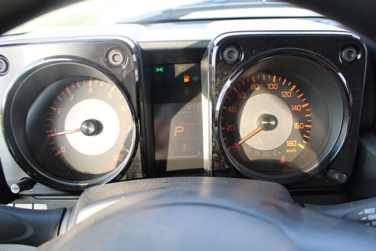 سوزوكي جيمني SUZUKI JIMNY 1.5L PETROL 3DR 4WD GL WSLDA AUTOMATIC