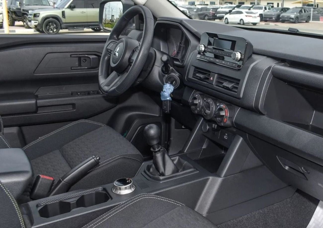 ميتسوبيشي L200 GLS Mitsubishi L200 / Triton GLX 4WD 2.4L Diesel MT High Line