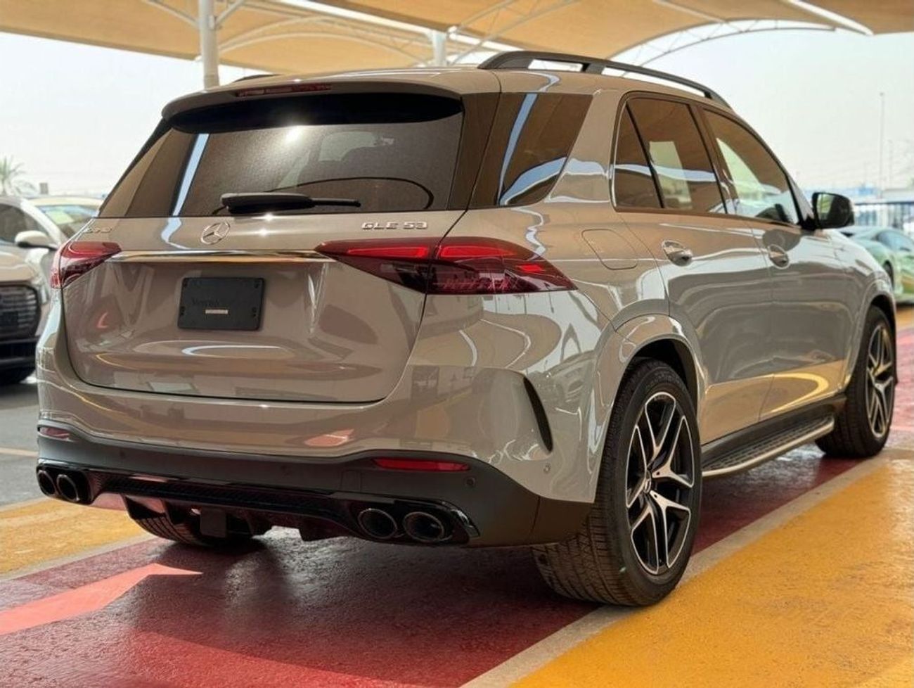 مرسيدس بنز GLE 53 AMG 2024- Mercedes-AMG GLE 53-4matic